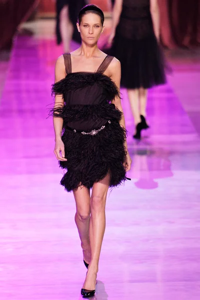 Look 50